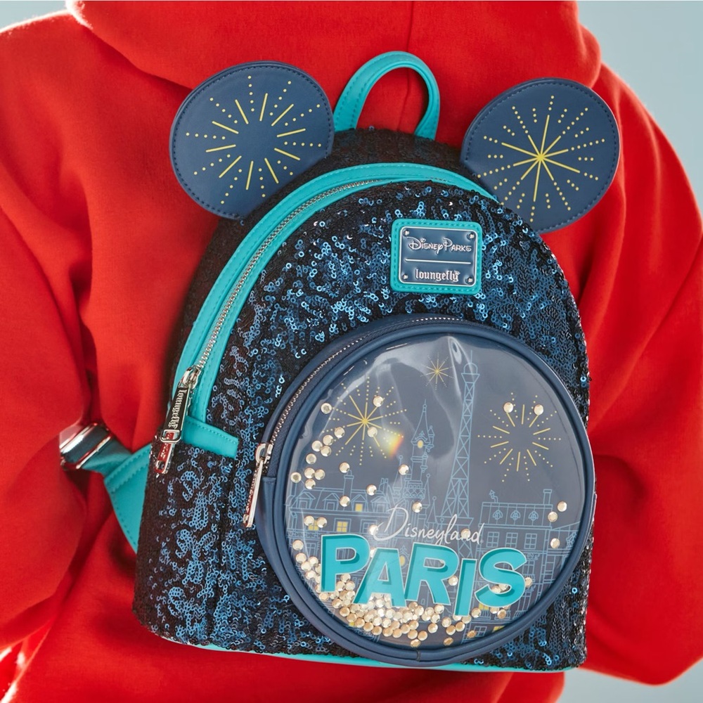 🆕 Loungefly Disneyland Paris Exclusive Snow Globe Sequin Mini Backpack